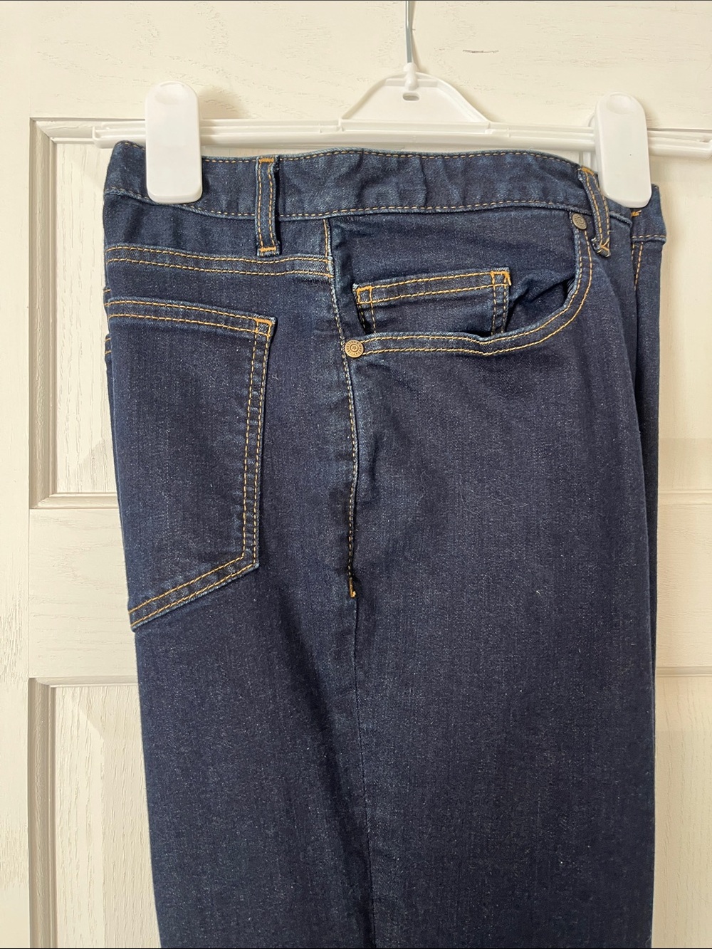 Johnston & Murphy Men's Straight Jeans in Dark Blue Denim